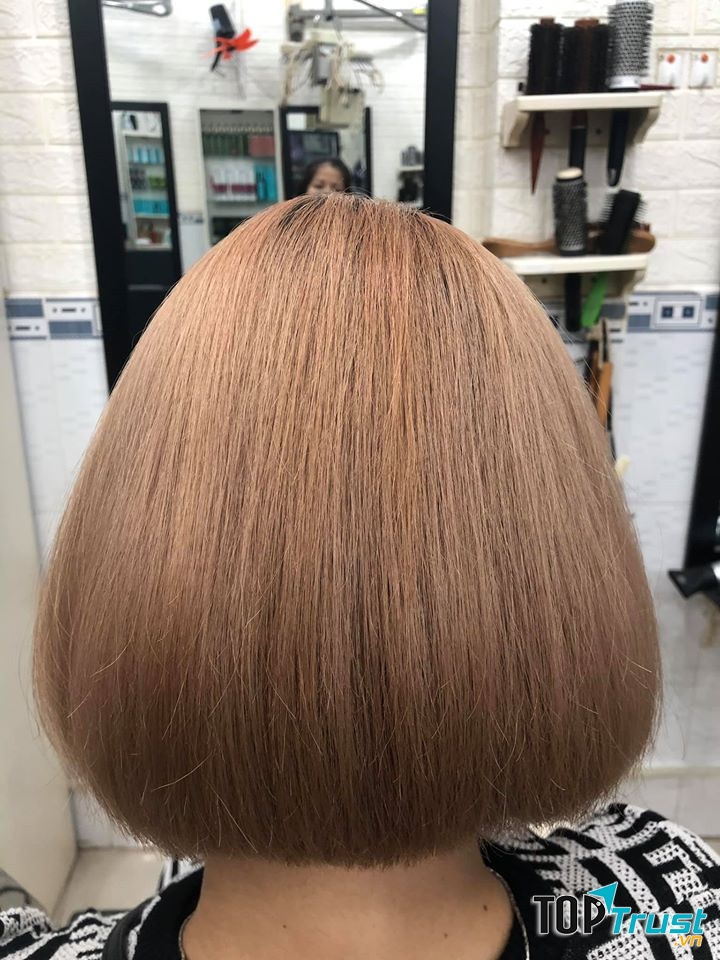 Salon Lan Vĩnh Hoàng