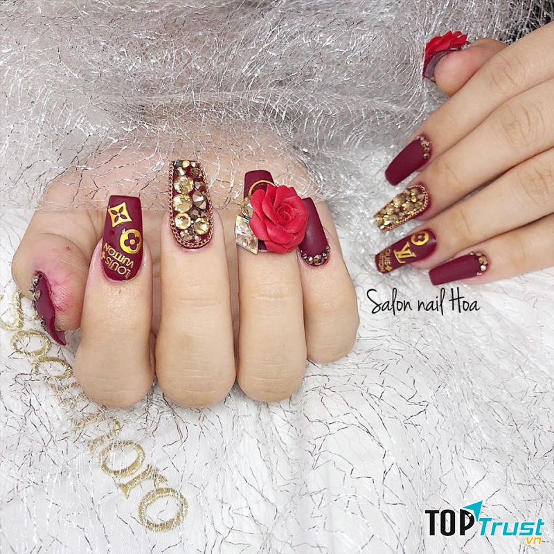 Salon Nail HOA