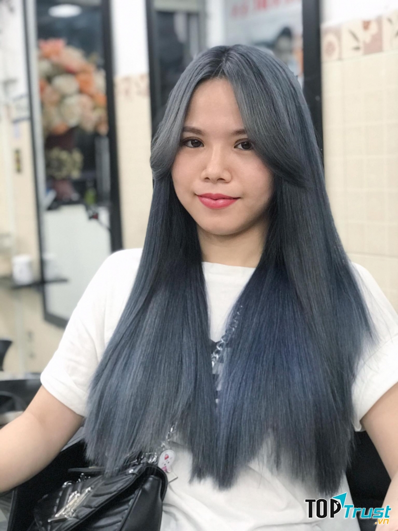 Salon Nguyễn Duẩn