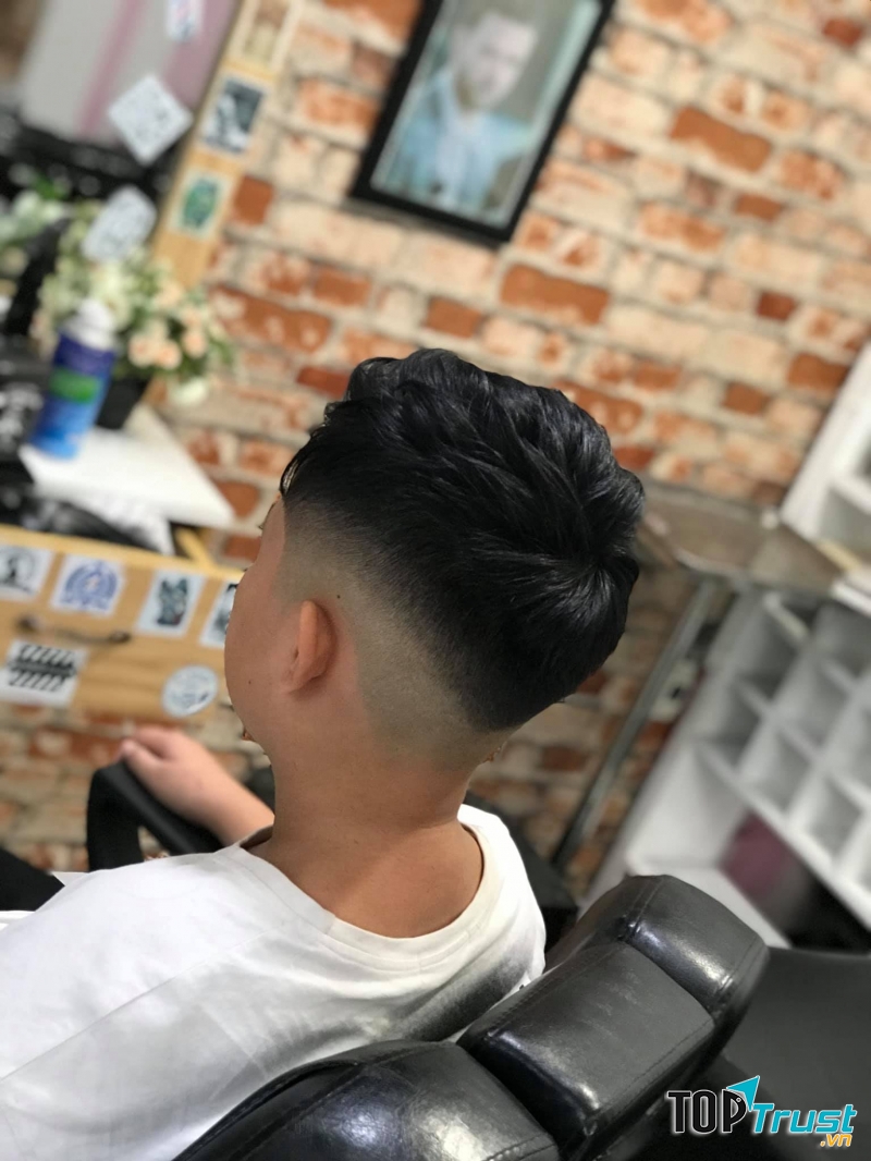 Little Monster BarberShop