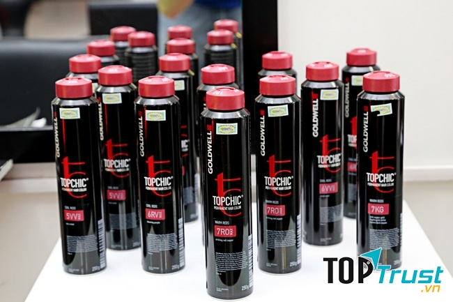 Salon sử dụng các loại mỹ phẩm chất lượng