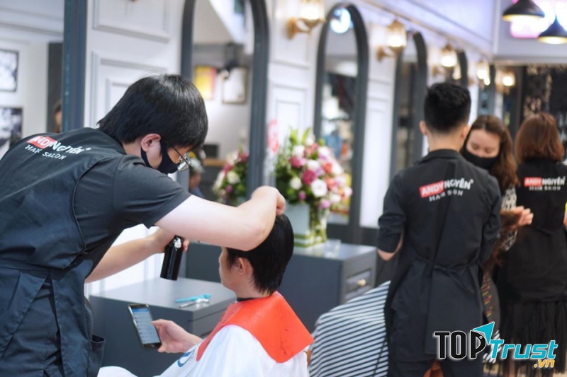 Salon Tóc Andy Nguyễn