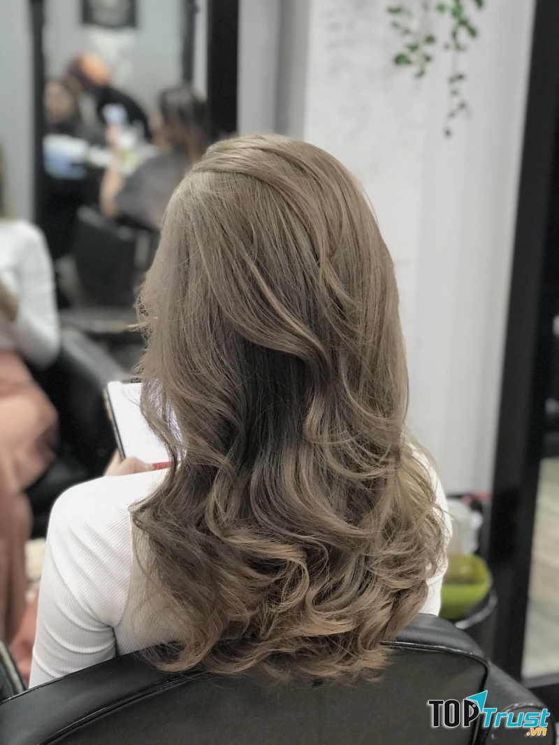 Salon Tóc Phúc Nguyễn
