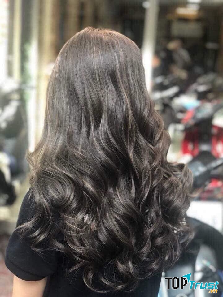 Salon Tóc Sơn Singapore