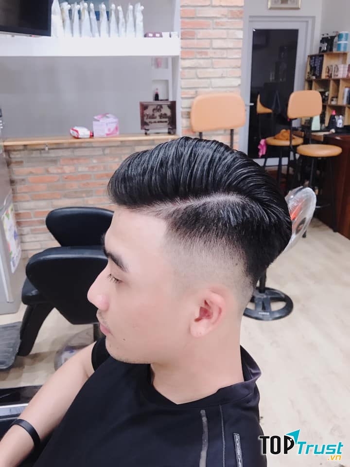 Salon Trần Bằng