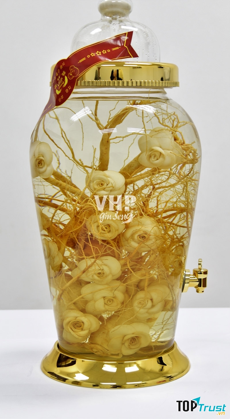 Rượu sâm Hàn Quốc tỉa hoa