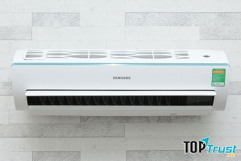 Máy lạnh Samsung 1 HP AR09JCFSSURNSV