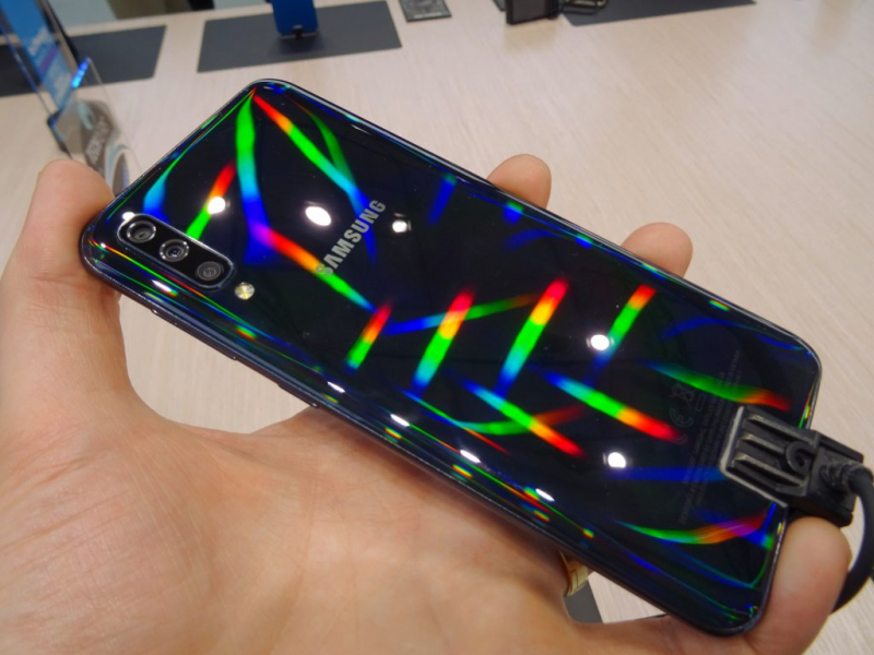 Samsung Galaxy A50