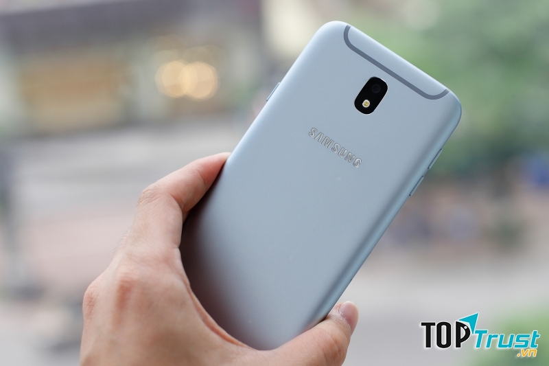 Samsung Galaxy J7 Pro