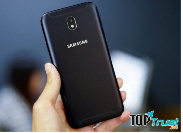Samsung Galaxy J7 Pro