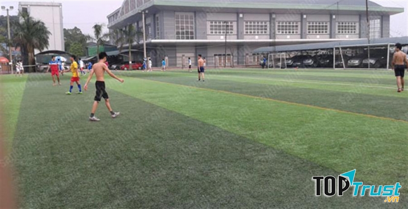 Sân bóng cỏ nhân tạo Phòng không - Không quân (Nguồn: Internet)
