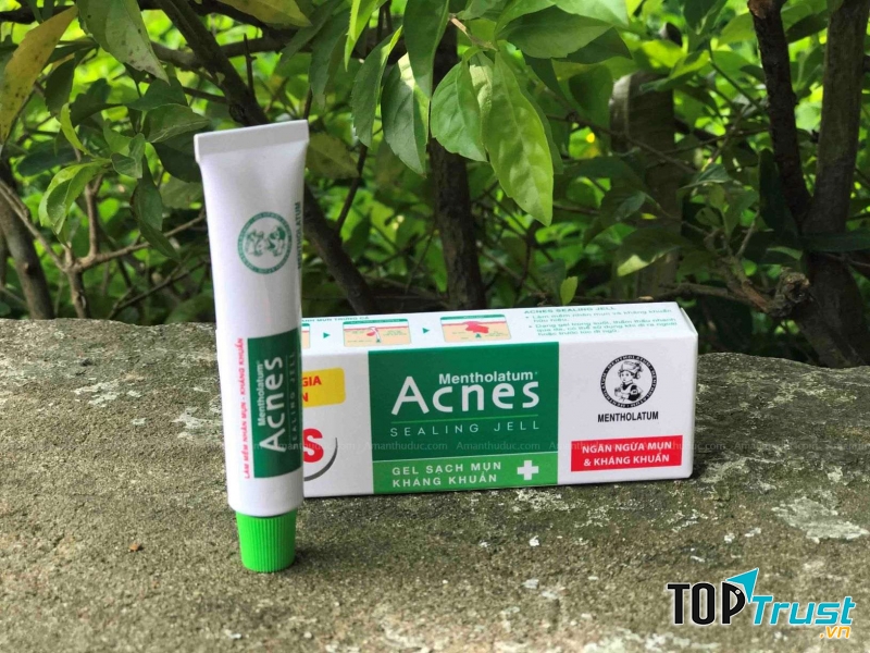 Acnes