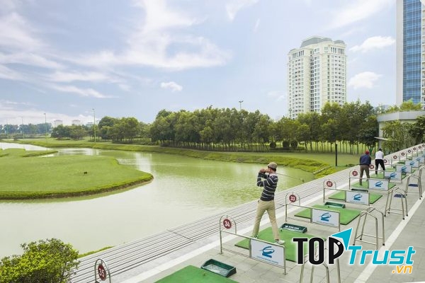 Sân tập golf ciputra
