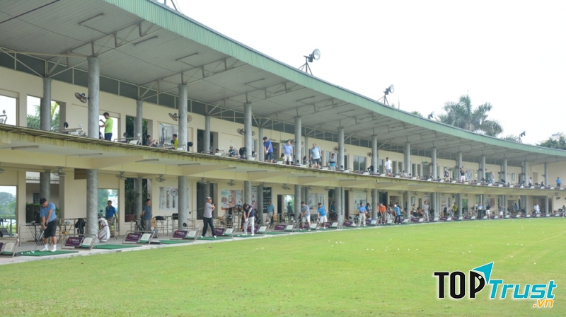 Sân tập gôn Đảo Sen