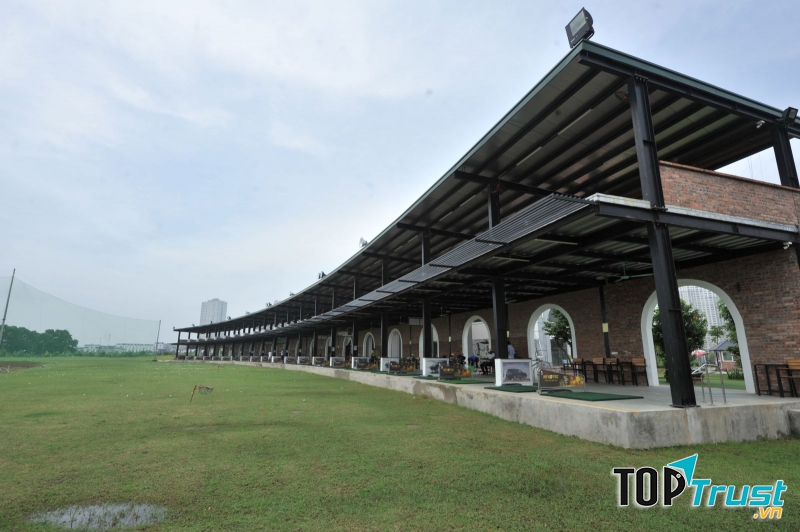 Sân tập golf Hà Đông