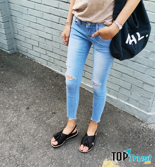 Sandal quai X gọn gàng, ôm chân