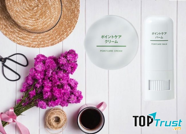 Sáp dưỡng ẩm dạng thỏi Muji Point Care Balm