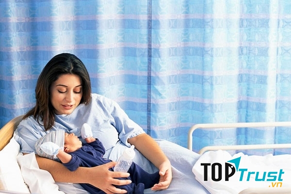 Chi phí nằm viện sau sinh thường không mất nhiều