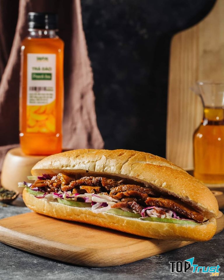 Savor - Bánh Mì & Trà Sữa