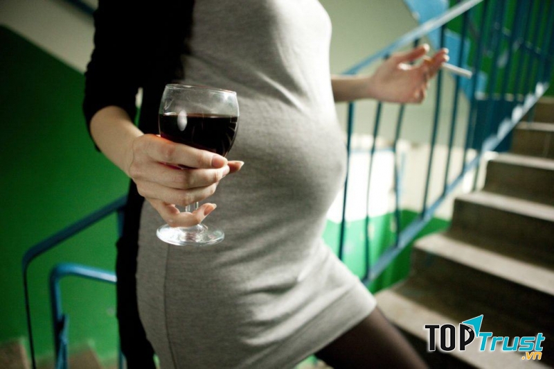 Say rượu, hút thuốc lá