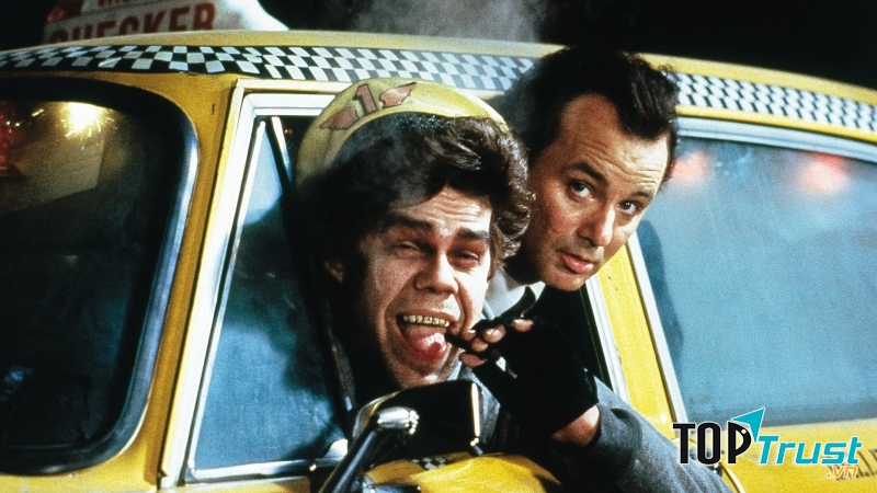 Scrooged (1988)