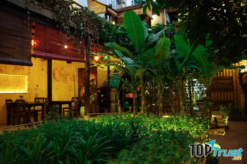 Secret Garden Restaurant