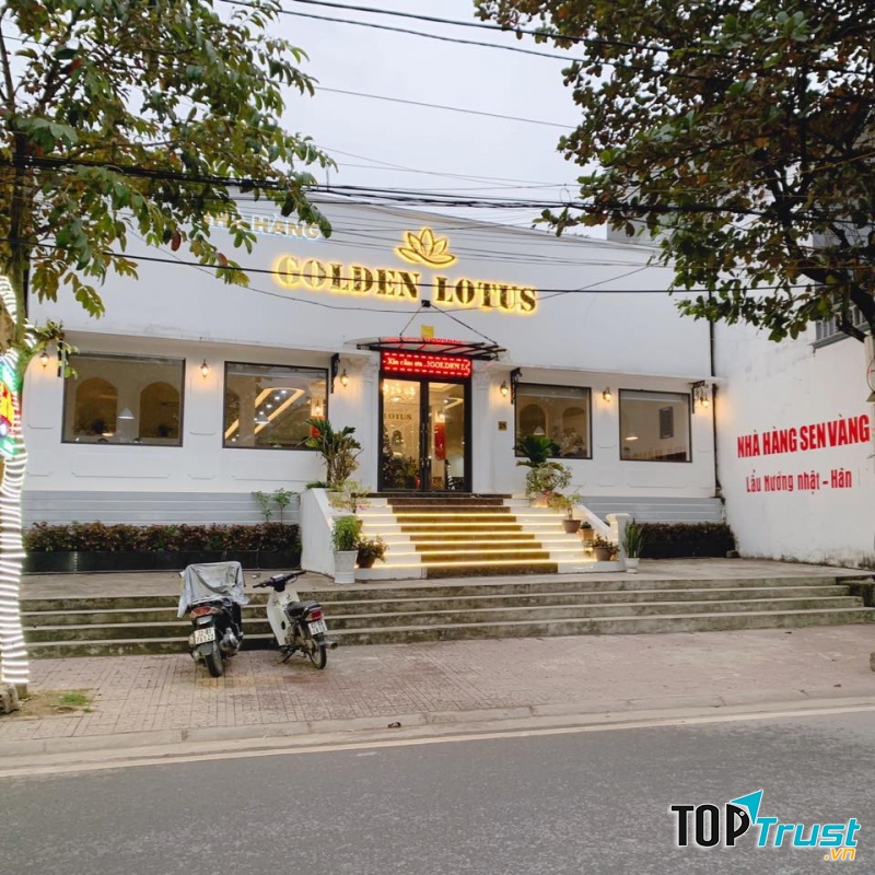 nhà hàng Sen Vàng