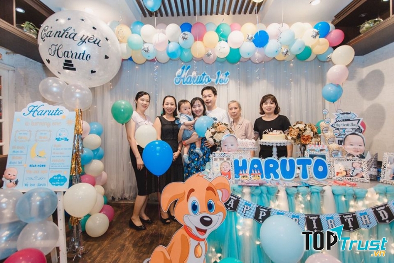 Bữa tiệc dễ thương cho bé