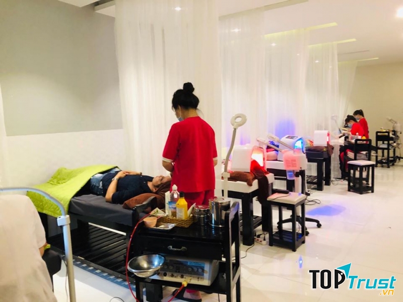 Điều trị mụn tại SeoulSpa.Vn