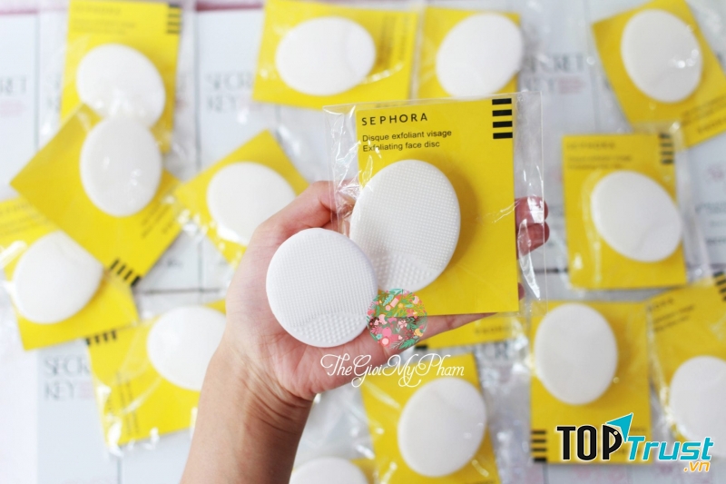 Sephora Cleansing Pad