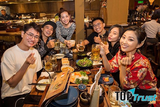 Shamoji Robata Yaki – Tông Đản