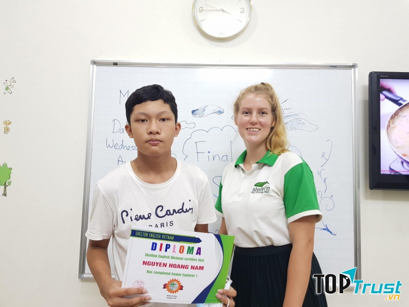 Shelton English Bãi Cháy