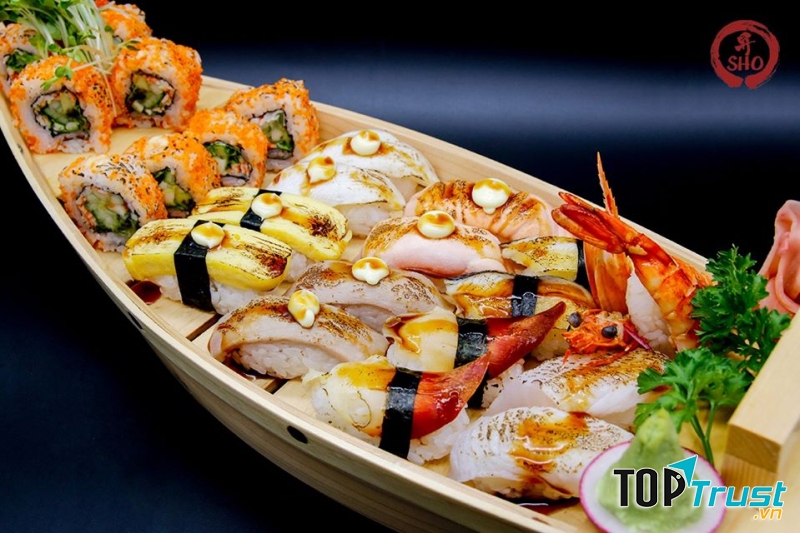 Thực đơn tại SHO Japanese Restaurant rất đa dạng và hấp dẫn