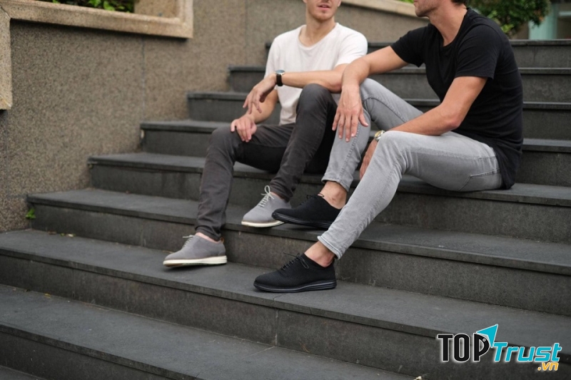 Những đôi giày “cà phê” giải cứu môi trường