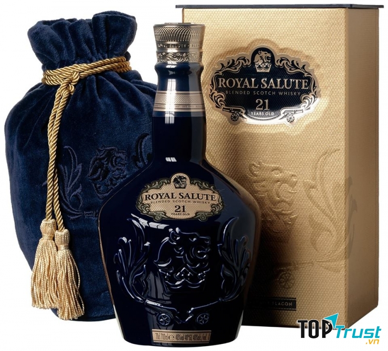 Sản phẩm rượu tại công ty TNHH MTV Cái thùng gỗ