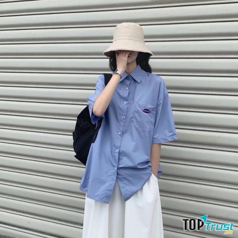 uần áo tại đây không chỉ cực cá tính mà còn mang đậm phong cách Hàn Quốc vì vậy những bộ ở đây luôn được các hot teen trưng diện