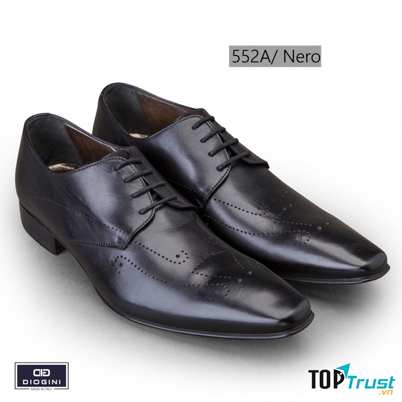 Các mẫu giày đáp ứng mọi xu hướng