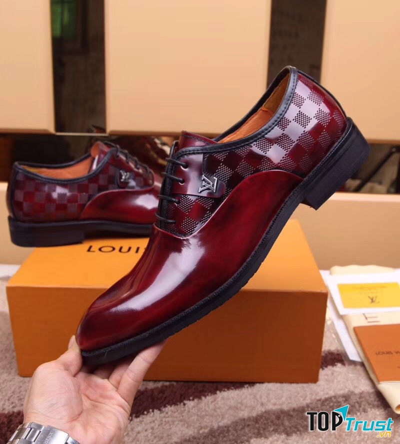 Phong cách thiết kế giày tại da nam tại Secoo