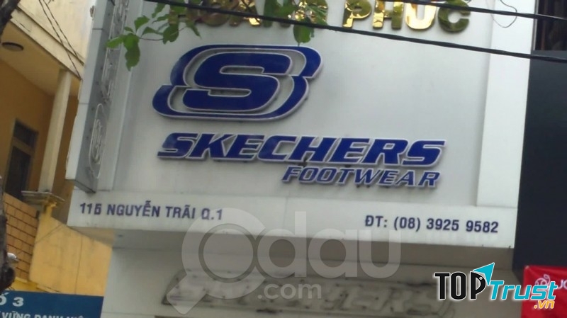 Skechers