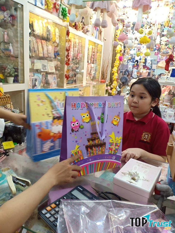 Shop Hanah