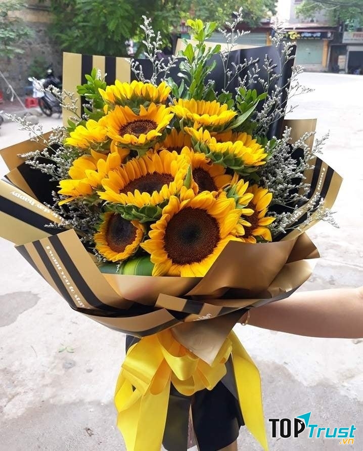 Đơn giản mà tinh tế, shop hoa VIP luôn khiến khách hài lòng