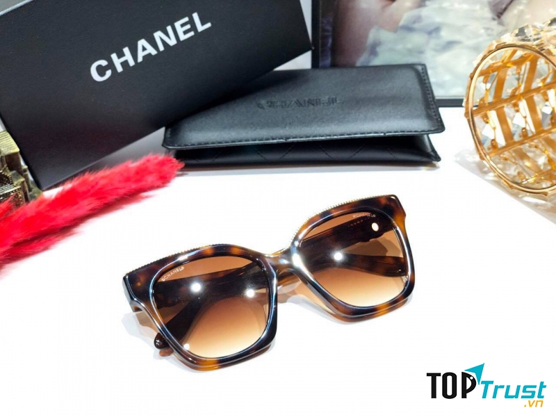 Shop Kính Hàng Độc