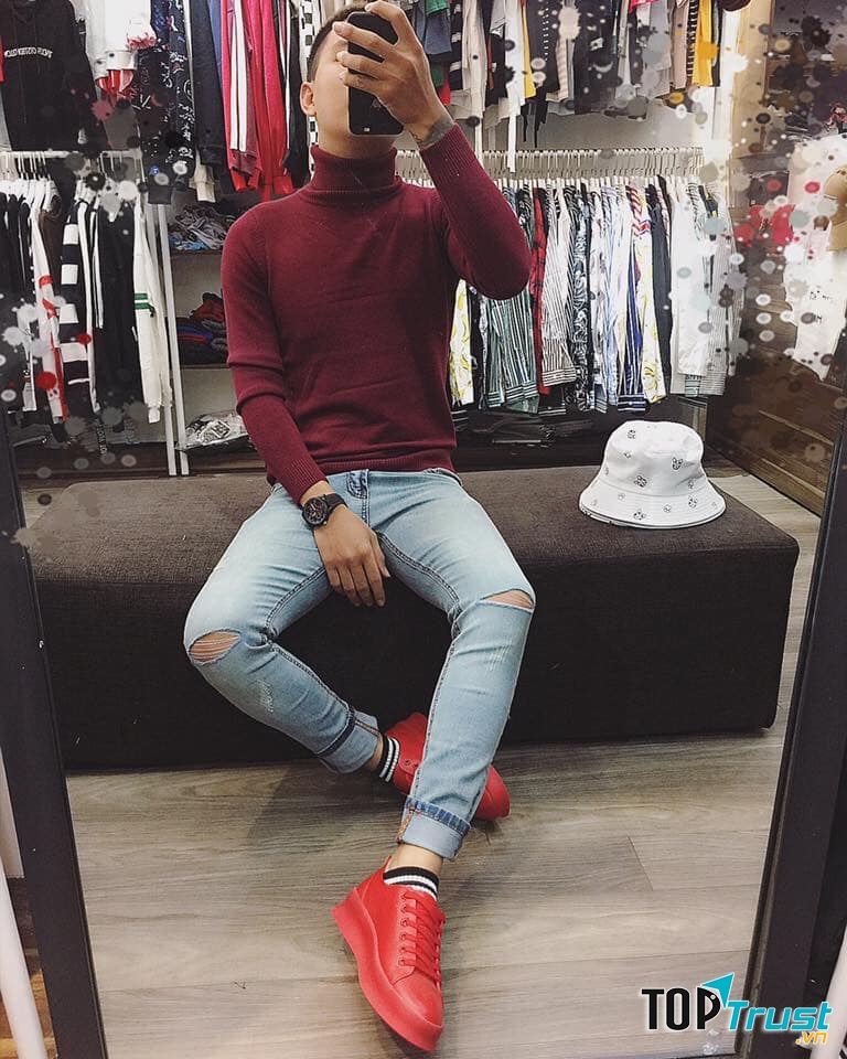 Mỗi dịp thu đến đông về shop luôn cập nhật sản phẩm mới, với vô vàn những mẫu mã, kiểu dáng đa dạng khác nhau