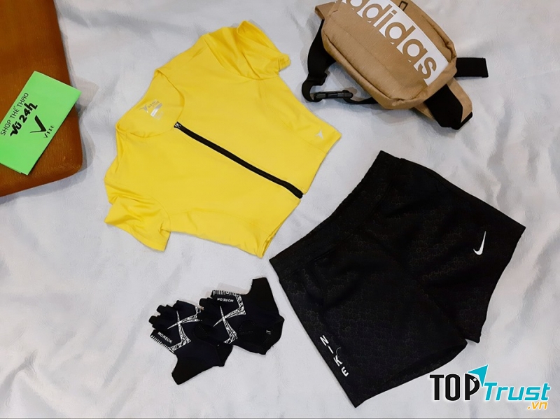 Set trang phục gym cho nữ
