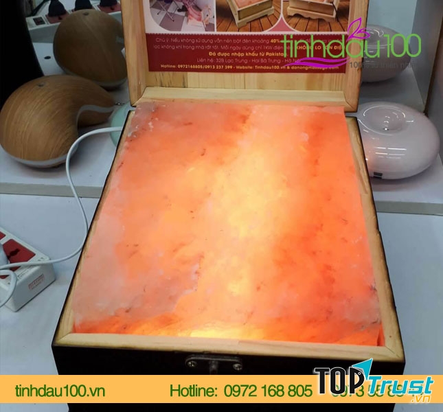 Sản phẩm đá muối massage của shop Tinh dầu 100 (Nguồn: Website: tinhdau100.vn)