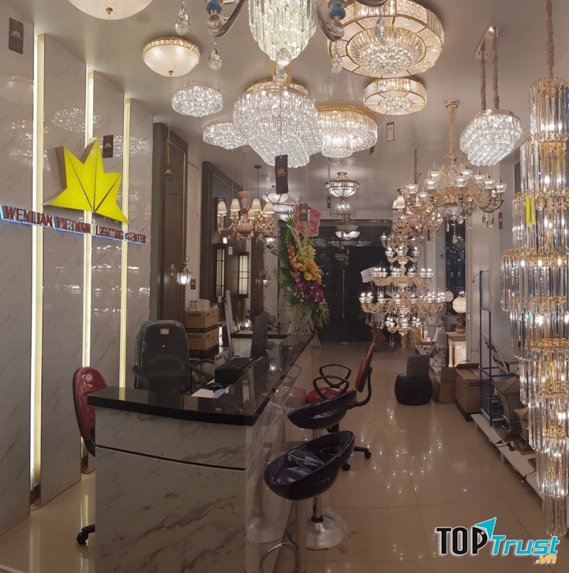 Showroom Đèn Trang Trí Hoàng Hoa