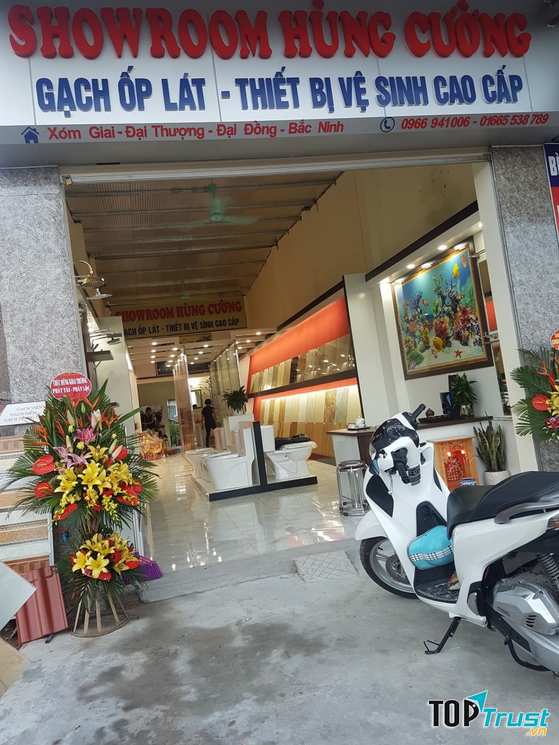 Showroom Hùng Cường
