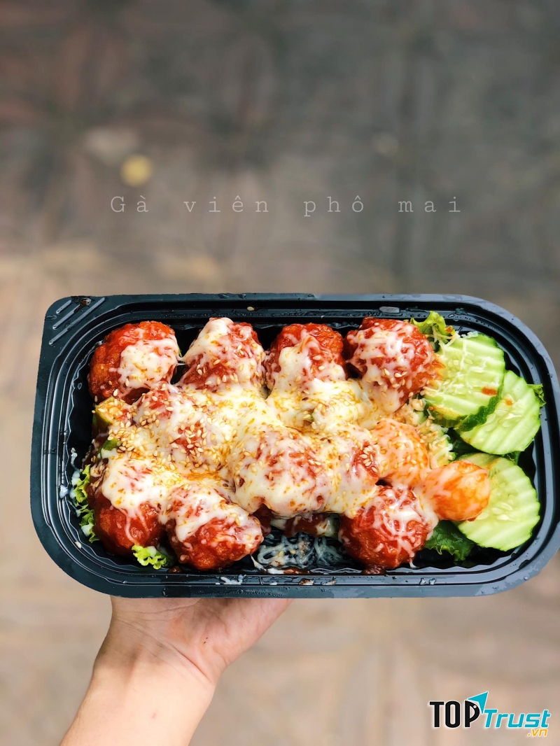 Phần ăn của Shushi shop