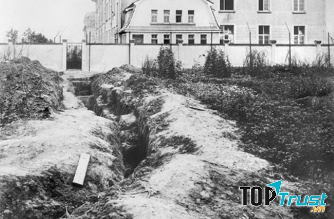 Sĩ quan Anh giả danh binh lính Đức Quốc Xã vượt ngục