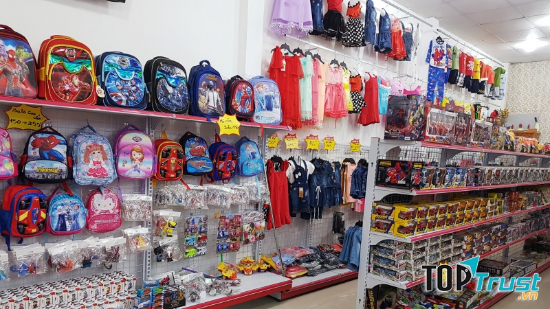 Siêu Thị Đồ chơi, Ba lô, Quần Áo trẻ Em Vĩnh Điềm Trung